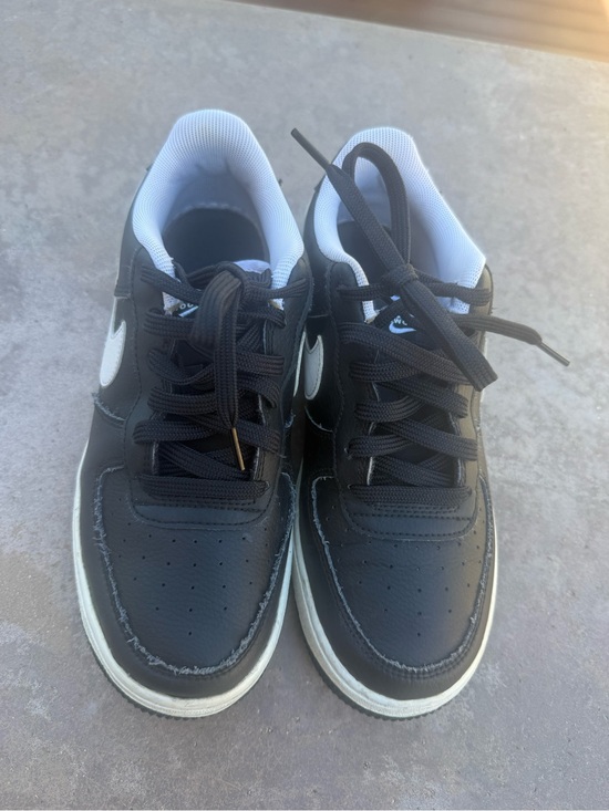 Nike Other - Nike Kids Black and White Low-Top kids boys Air force Sneakers